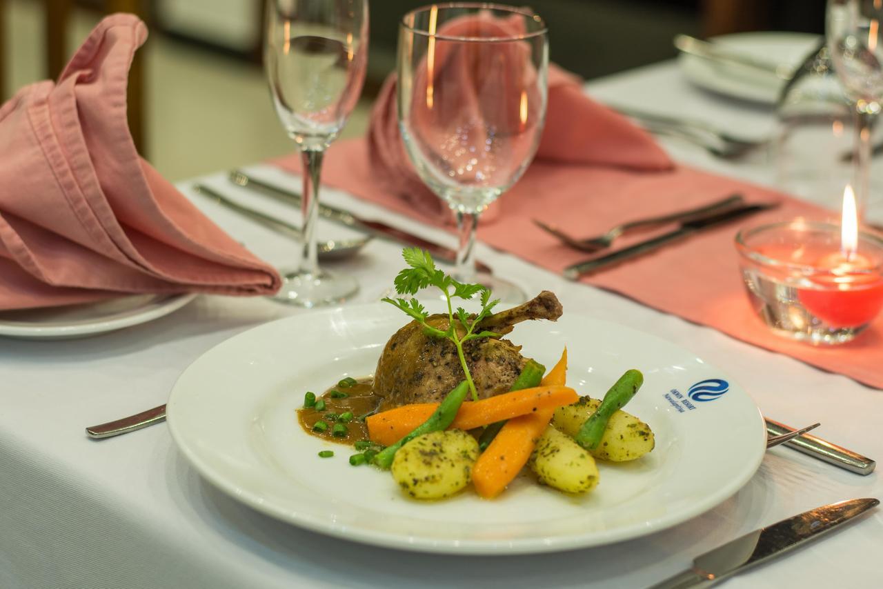 Okwin Resort Kandy Eksteriør billede